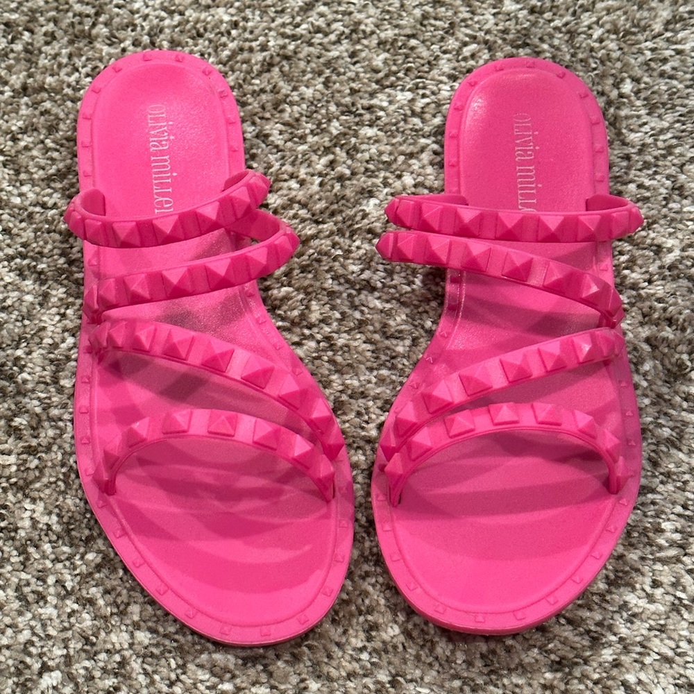 Olivia Miller Hot Pink Sandals